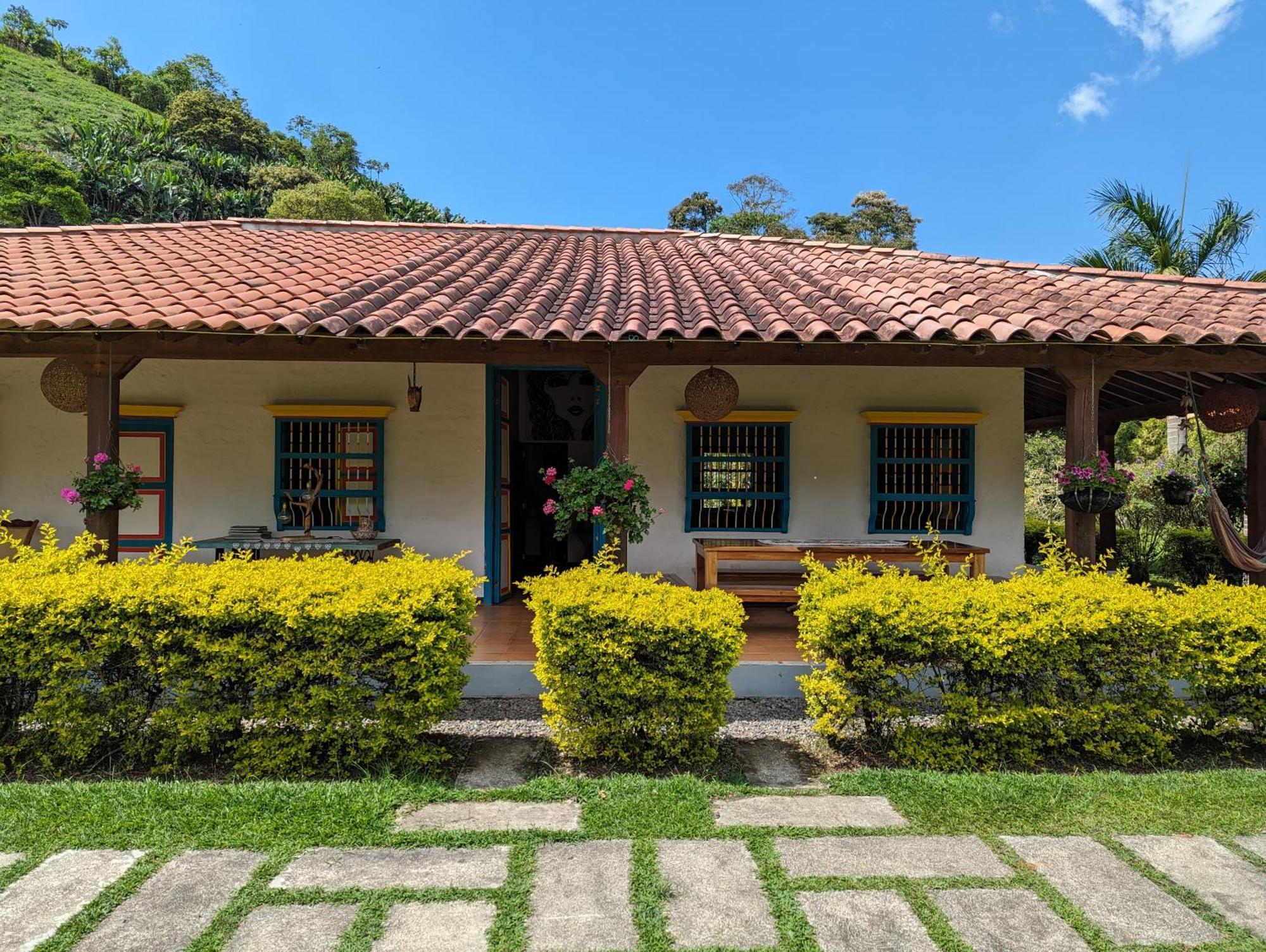 Patio Bonito Guest House Jardin Exterior photo